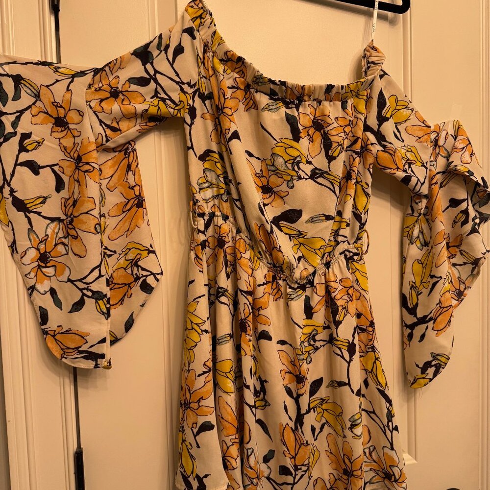 Floral Dress - Off the Shoulder - Beautiful - Bell Sleeves - Medium